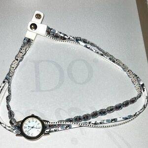 White and Gray Minimalist‎ Double-Strand Watch